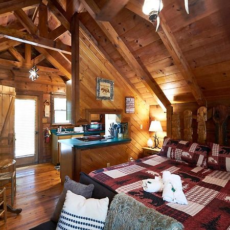 Gatlinburg Area Hottub Cabin - Ladyslipper Sevierville Exteriör bild