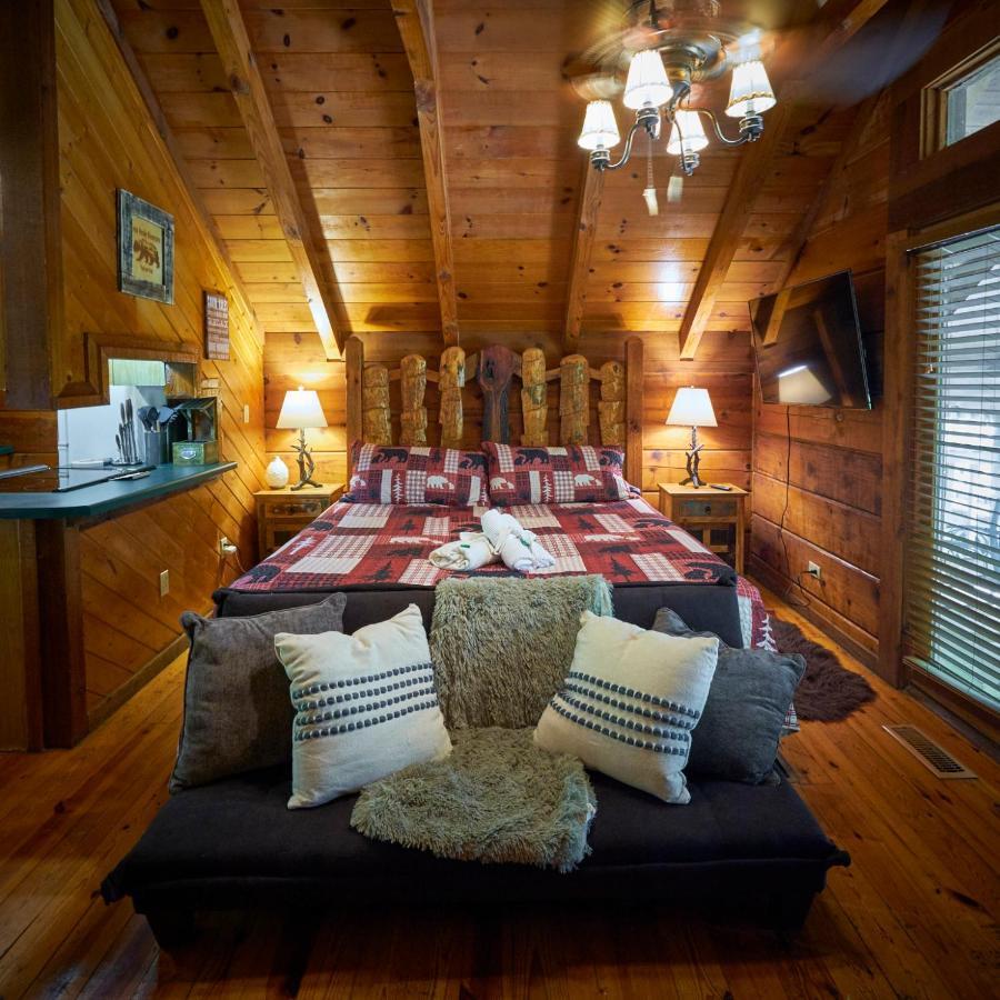 Gatlinburg Area Hottub Cabin - Ladyslipper Sevierville Exteriör bild