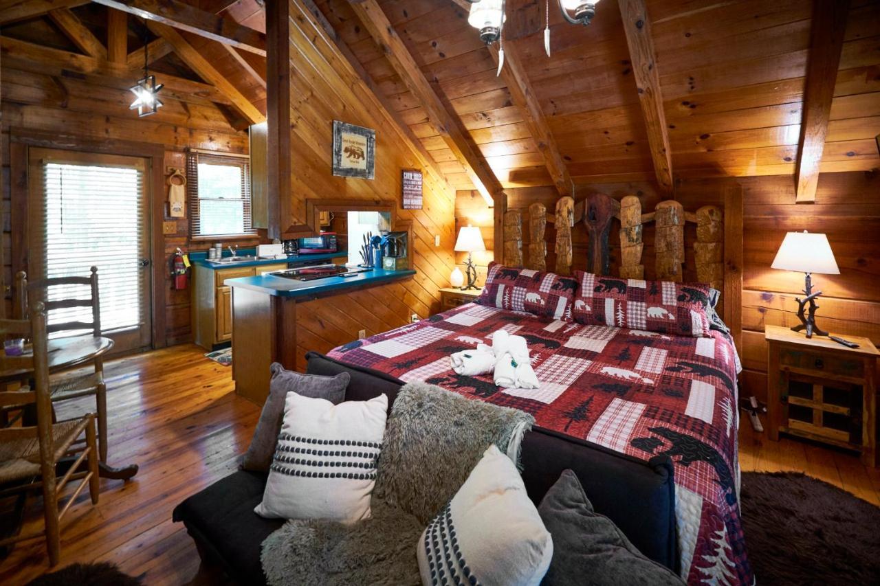 Gatlinburg Area Hottub Cabin - Ladyslipper Sevierville Exteriör bild